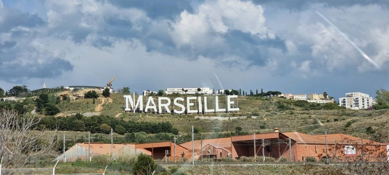Taxi MERCEDES Classe V à l'aéroport Marignane Marseille sur réservation