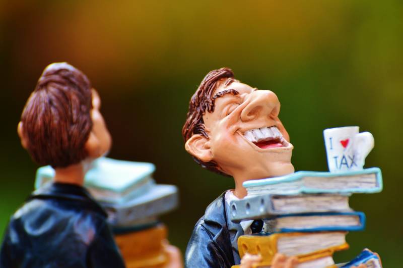 Grand Taxi à la Gare TGV d'Aix en Provence - 13