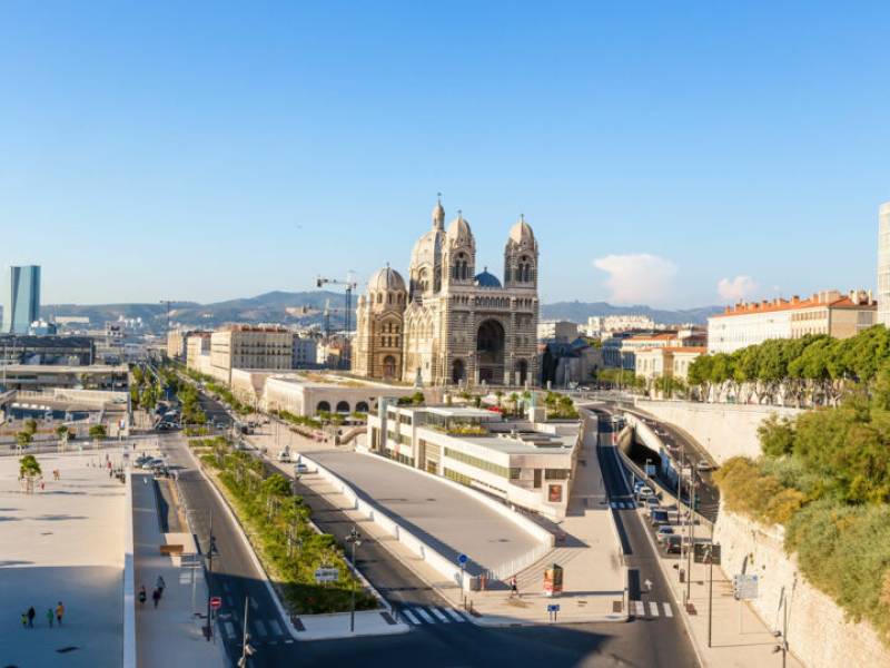 Taxi Marseille 13002